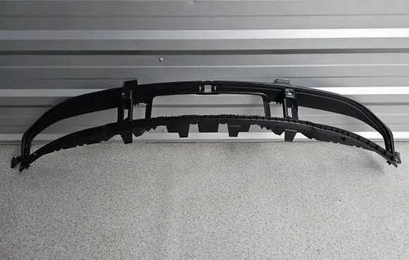 Porsche Taycan 9J1 Front bumper lower grill 9J1807683C