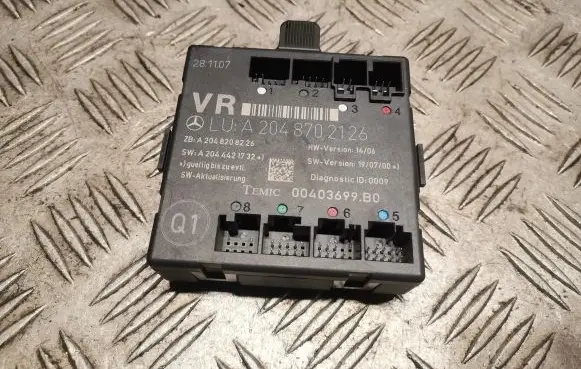 Mercedes-Benz C W204 Door control unit/module 2048702126