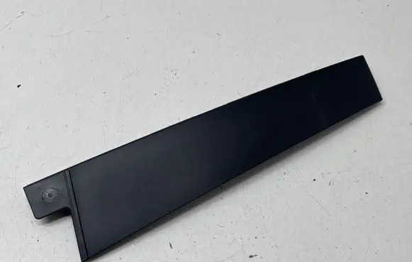 Volkswagen Jetta VII Rear door glass trim molding 17A839902