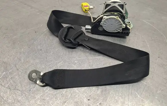 Volkswagen PASSAT B6 Front seatbelt 3C1857705F 33046823