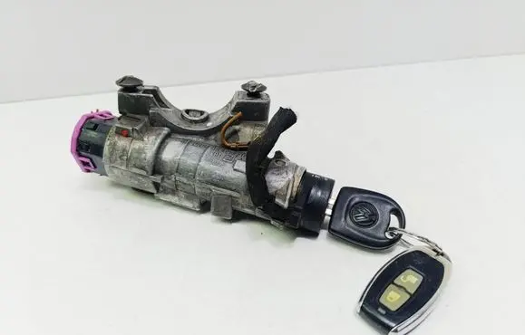 Volkswagen Golf IV Ignition lock 4B0905851C