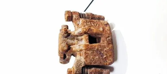 Mitsubishi Endeavor Rear brake caliper