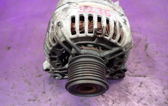Skoda Fabia Mk1 (6Y) Generator/alternator 045903023A