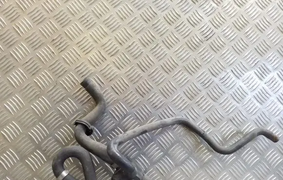 Renault Megane I Engine coolant pipe/hose