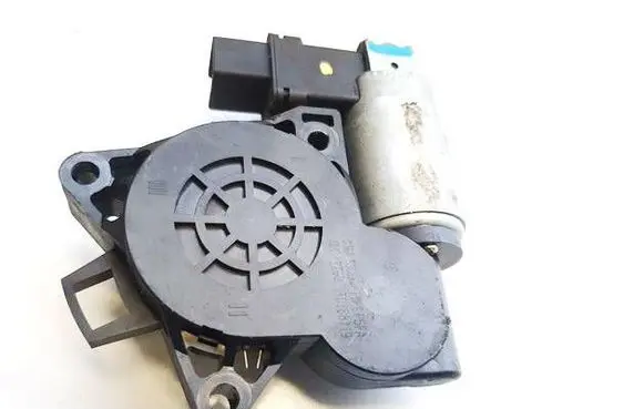 Front door window regulator motor