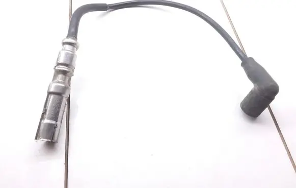 Audi A4 S4 B7 8E 8H Plug wire 06A035255C