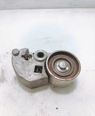 Hyundai Elantra Generator/alternator belt tensioner