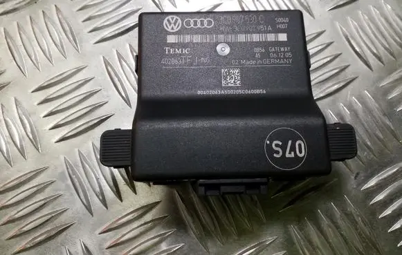 Volkswagen PASSAT B6 Other control units/modules 3C0907530C