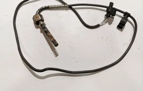 Mercedes-Benz B W245 Exhaust gas temperature sensor A0071539128
