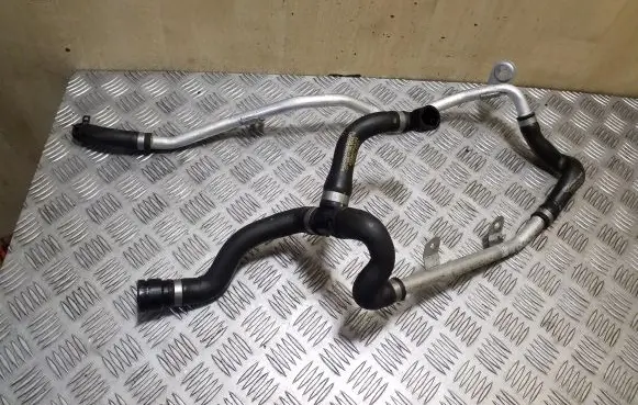 Mercedes-Benz B W246 W242 Engine coolant pipe/hose A2425017558 A2425060560