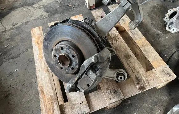 BMW 5 F10 F11 Front wheel hub spindle knuckle 6082T6