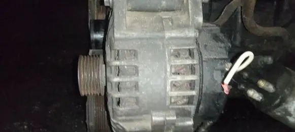 Renault Master II Generator/alternator 8200206251