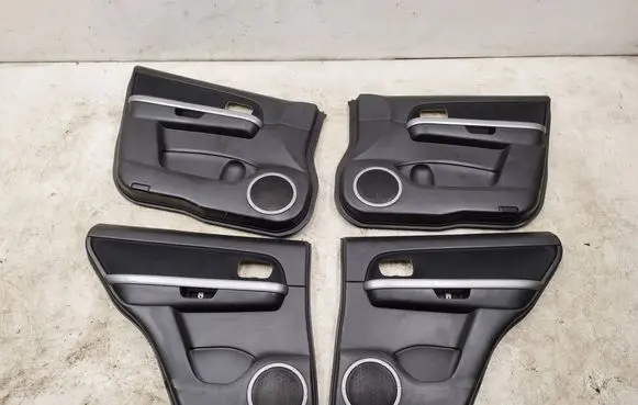 Suzuki Grand Vitara II Door card panel trim set 