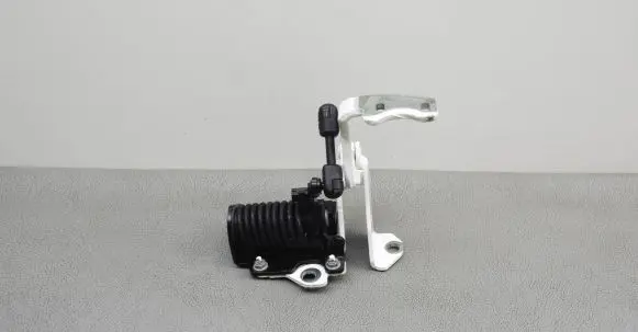 Mercedes-Benz C W205 Tailgate/trunk/boot hinge A2057580204