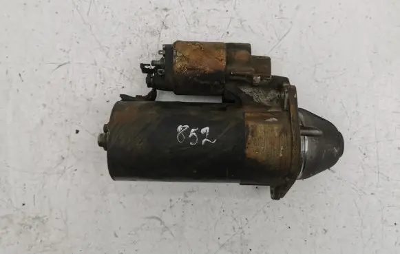 Mercedes-Benz B W245 Starter motor A0051517401