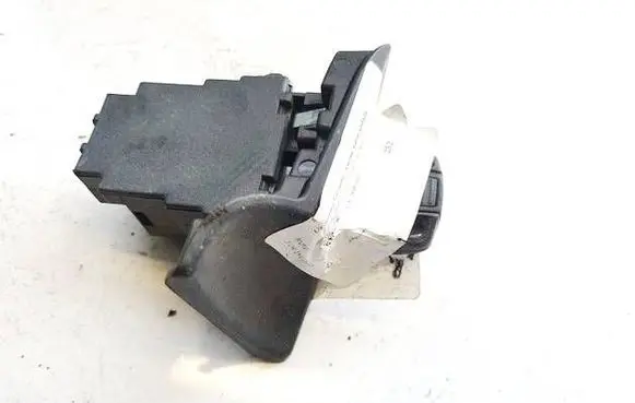 BMW 3 E90 E91 Ignition lock 695472009 108625-10