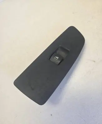 BMW 1 E81 E87 Electric window control switch 6970247