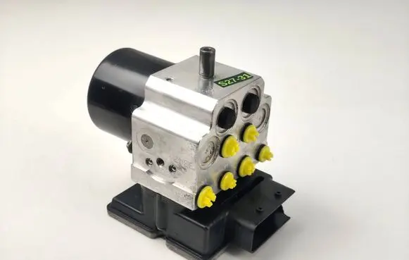 Lancia Ypsilon ABS Pump 15994302C 54084819A 51758178