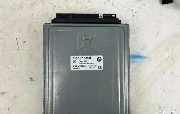 BMW X6 E71 Engine control unit/module 7644075