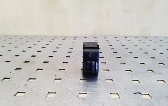 Nissan Qashqai+2 Headlight level height control switch 25190JD00D