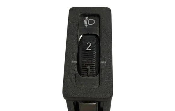 BMW 3 E36 Headlight level height control switch 8360883 61318360883