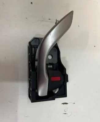 Mazda CX-3 Rear door interior handle T8314