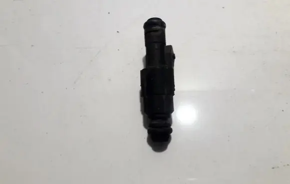 Ford Mondeo MK II Fuel injector 0280155819 988F-DA