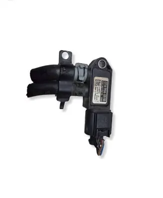 Volkswagen PASSAT B6 Exhaust gas pressure sensor 076906051B