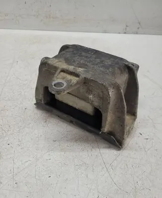 Volkswagen Golf IV Engine mount bracket 1J0199555