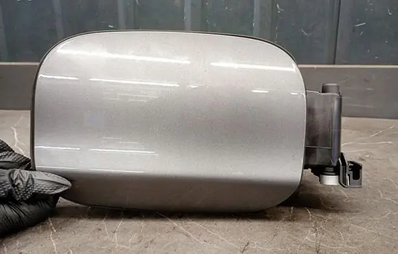 Mercedes-Benz CLA C117 X117 W117 Fuel tank cap A1176304100