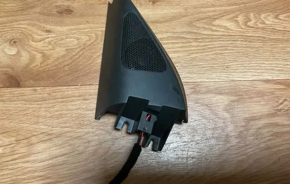 Volkswagen PASSAT B6 Front door high frequency speaker 3C0837993