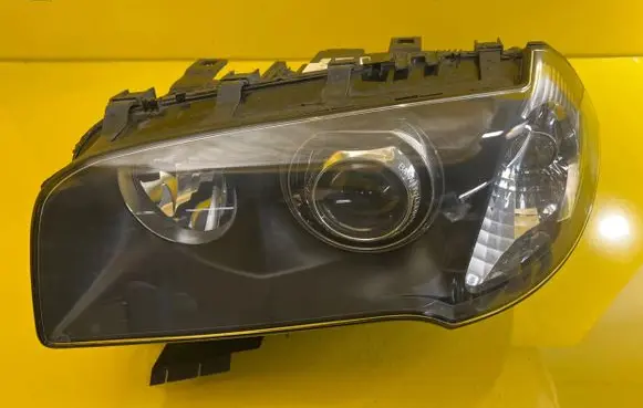 BMW X3 E83 Headlight/headlamp 3418379
