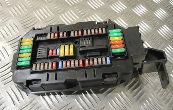 BMW X5 F15 Fuse module 9316568