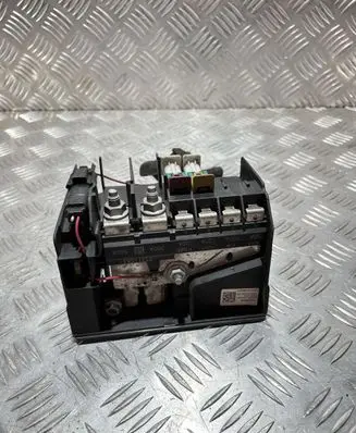 Opel Insignia B Battery relay fuse 39116698