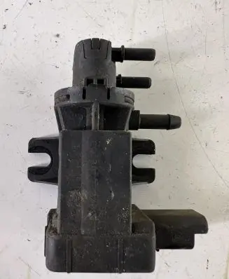 Peugeot 308 Turbo solenoid valve 9652570180