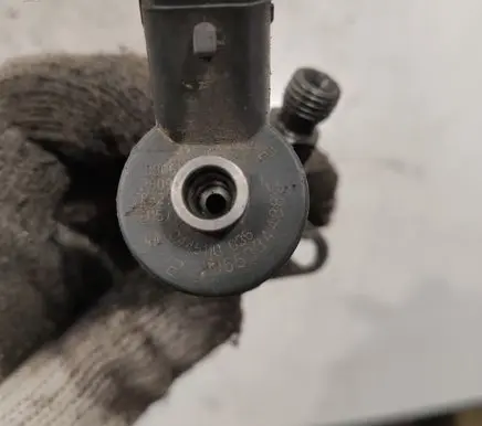 Peugeot 807 Fuel injector 0445110036 9637277980