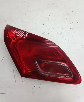 Opel Astra J Tailgate rear/tail lights