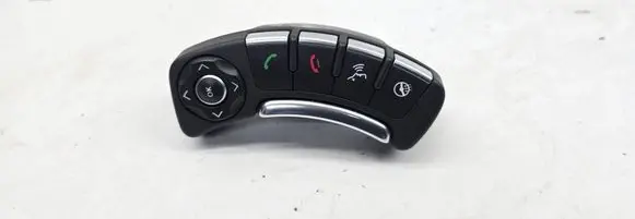 Land Rover Range Rover L322 Steering wheel buttons/switches AH4213D767DC