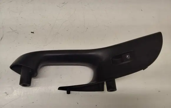 Volkswagen PASSAT B6 Rear door handle trim 3C4867179