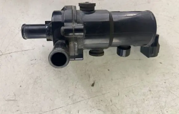 Toyota Prius (NHW20) Electric auxiliary coolant/water pump 0641000951