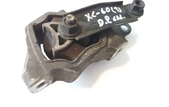 Volvo XC60 Engine mount bracket 6G926P082 30671219 TR8070M18