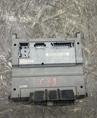 Mercedes-Benz S W221 Seat control module A2218708686 A2218702286 A2214421611