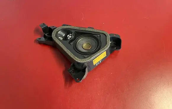 BMW X3 F25 Parcel shelf speaker 9213760 65139213760