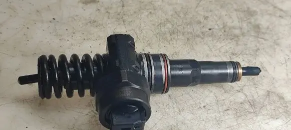 Ford Galaxy Fuel injector 038130073AC 0414720029