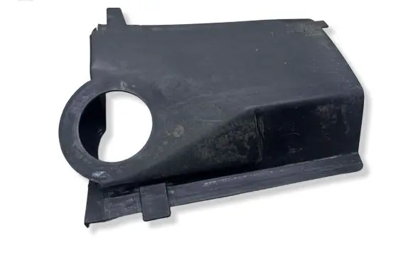 Audi 80 90 B3 Other engine bay part 893133761A
