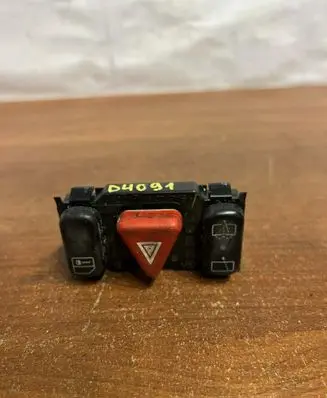 Mercedes-Benz E W210 Hazard light switch 2108208010 D4091