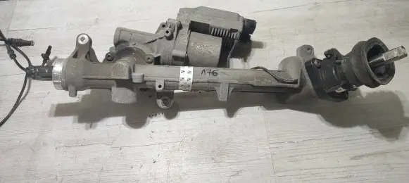 Mercedes-Benz A W176 Steering rack 6700003558A