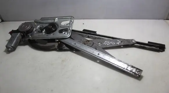 Chrysler 300M Front window lifting mechanism without motor