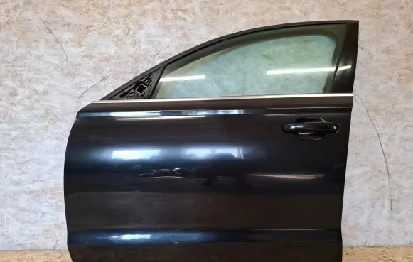 Audi A6 C7 Front door