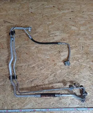 Volkswagen Transporter - Caravelle T5 Pneumatic air compressor intake pipe/hose 7H1820743Q
